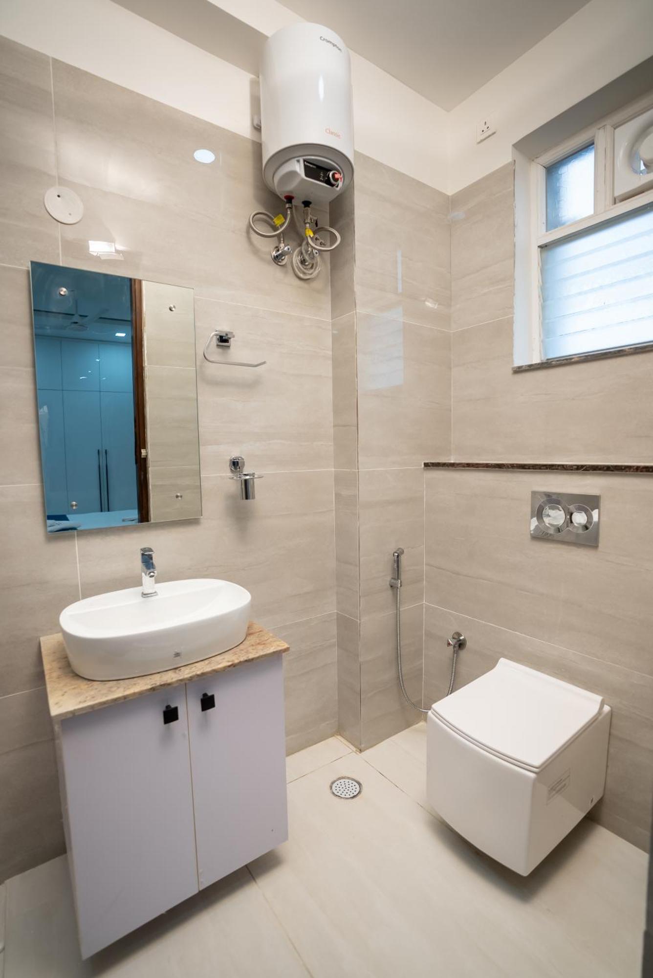 היידראבד The Balcony Suites מראה חיצוני תמונה