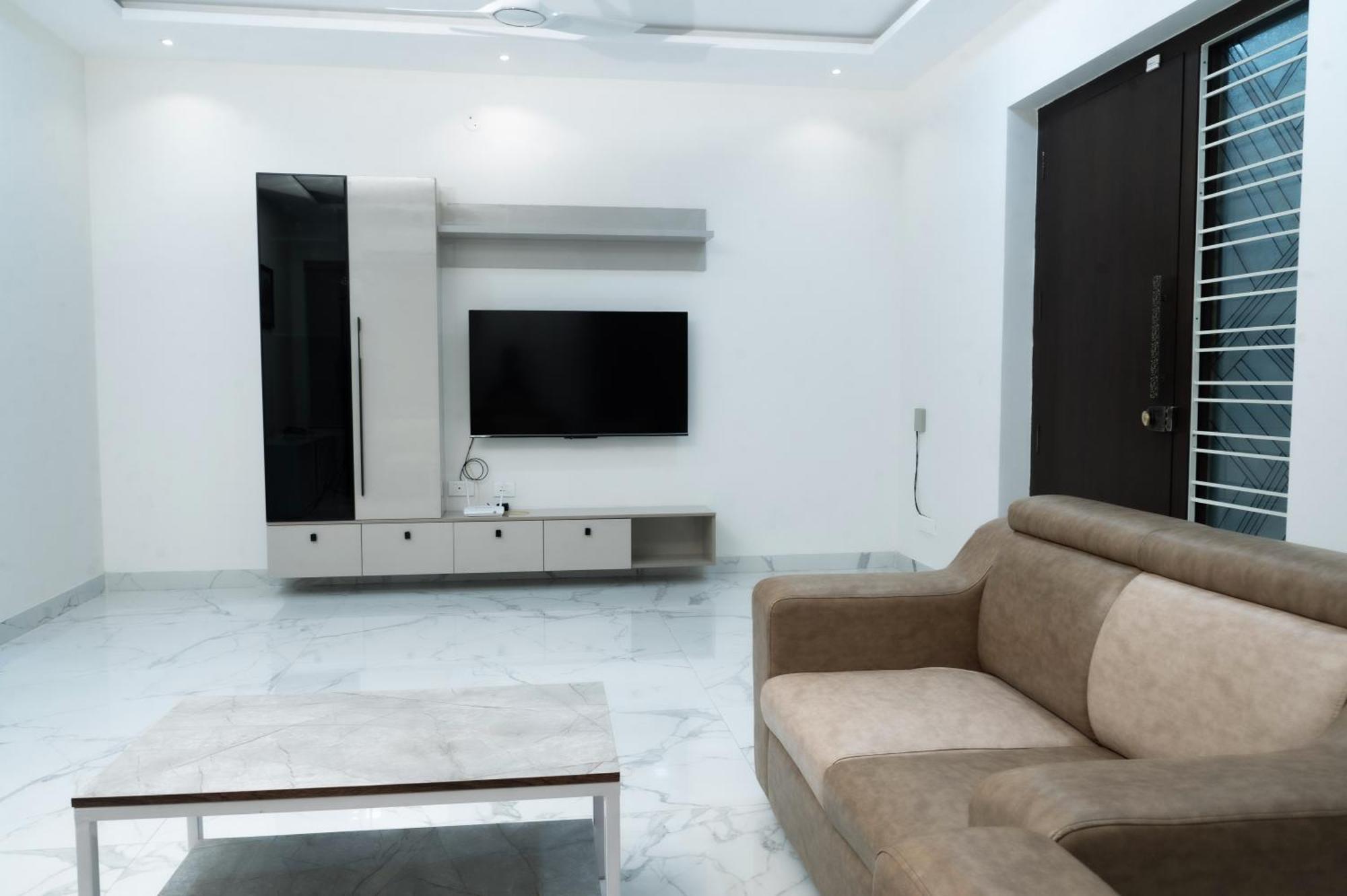 היידראבד The Balcony Suites מראה חיצוני תמונה