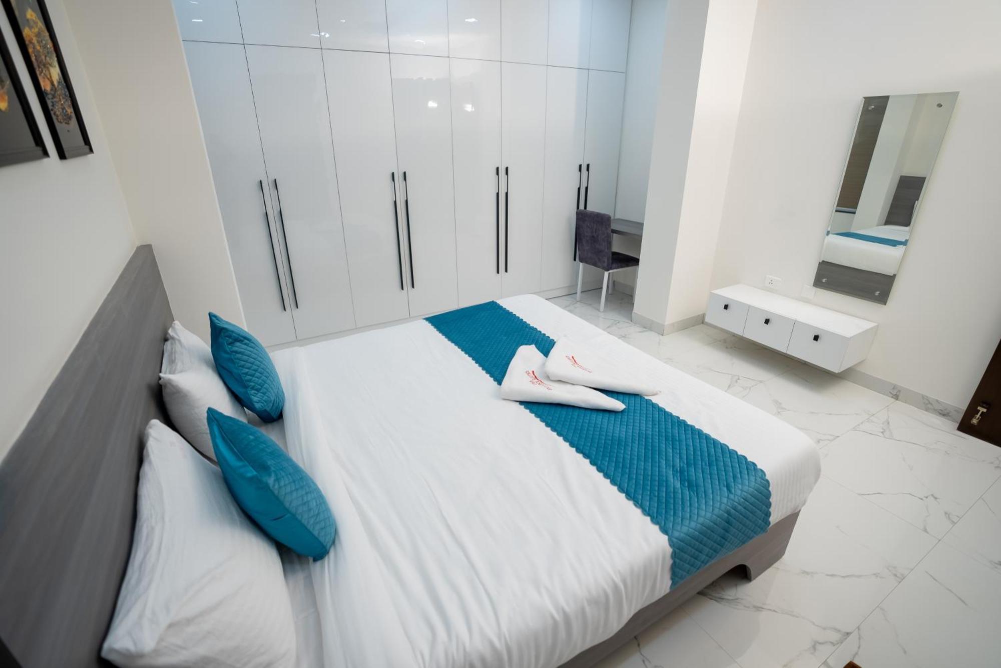 היידראבד The Balcony Suites מראה חיצוני תמונה