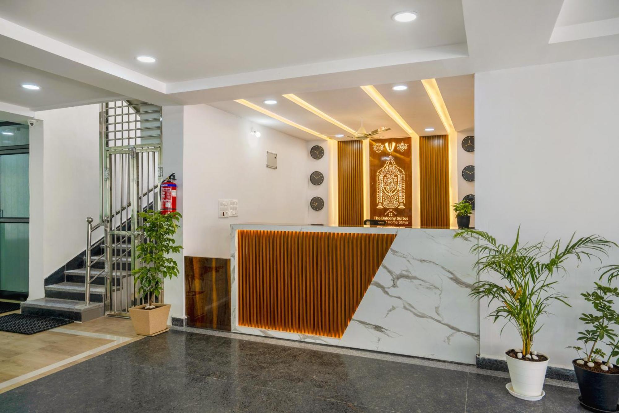 היידראבד The Balcony Suites מראה חיצוני תמונה